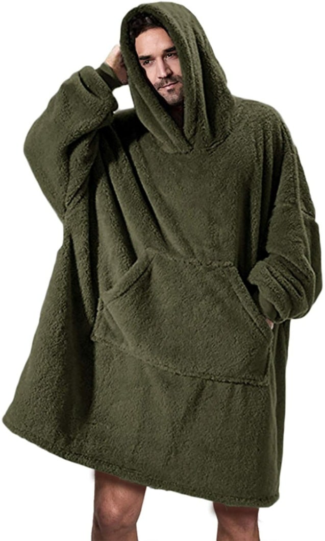 Hendrano™ Oversized Blanket Hoodie in Thick Double-Sided Fleece