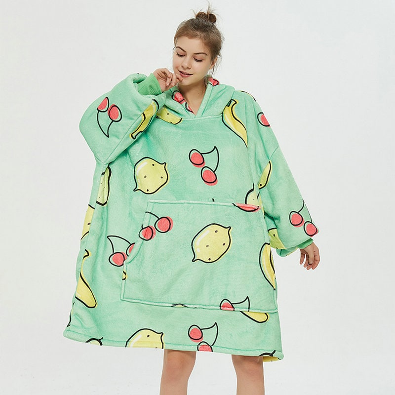 Hendrano™ Sherpa-Lined Blanket Hoodie in Fun Prints with Knee-Length Fit