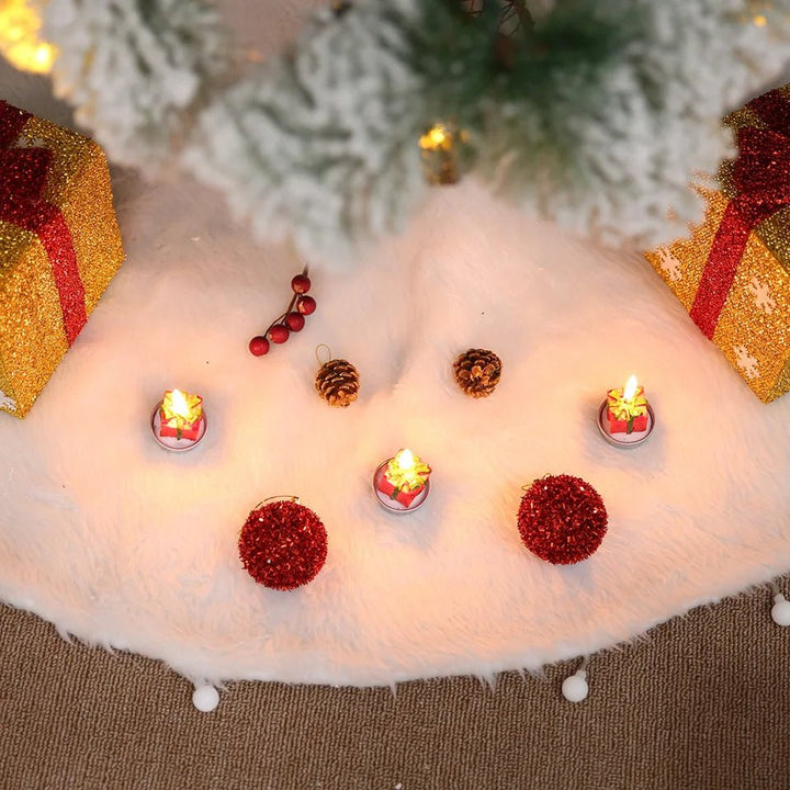 White Faux Fur Christmas Tree Skirt – Elegant Plush Carpet for Holiday Décor &amp; New Year Charm