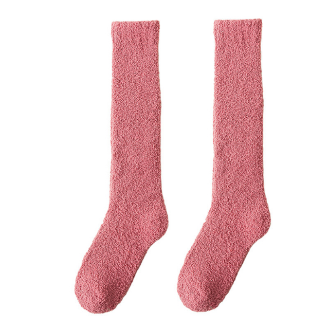 Hendrano™ Extra-Long Coral Fleece Winter Socks for Cozy Feet